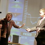 Spektakl pt. „Opowieść wigilijna” w wykonaniu młodych aktorów w kościele św. Jadwigi / Marzena Mąkosa / Radio Kielce