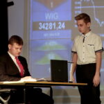 Spektakl pt. „Opowieść wigilijna” w wykonaniu młodych aktorów w kościele św. Jadwigi / Marzena Mąkosa / Radio Kielce