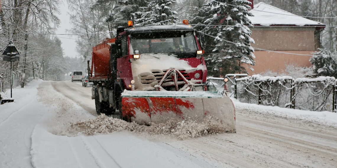 Zimowe utrzymanie dróg i ulic w Kielcach i regionie świętokrzyskim