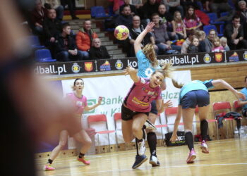 Mecz Korona Handball Kielce - UKS PCM Kościerzyna / Marzena Mąkosa / Radio Kielce