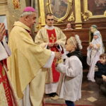 Msza święta w Katedrze. Suma radiowa. Jasełka / Marzena Mąkosa / Radio Kielce