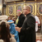 Msza święta w Katedrze. Suma radiowa. Jasełka / Marzena Mąkosa / Radio Kielce