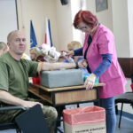 Elewi z Centrum Przygotowań do Misji Zagranicznych w Kielcach oddawali krew / Marzena Mąkosa / Radio Kielce