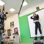 Sesja zdjęciowa strojów folkowych zaprojektowanych przez studentów UJK / Marzena Mąkosa / Radio Kielce