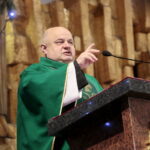 Jarosław Kaczyński w Starachowicach. Msza święta  w przeddzień 6. rocznicy śmierci Jadwigi Kaczyńskiej / Marzena Mąkosa / Radio Kielce