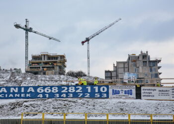 Kielce budują na potęgę. Powstają osiedla domków, bloki i biurowce - Radio Kielce