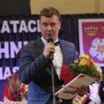 Uroczystości związane z odzyskaniem po 150 latach praw miejskich przez Pierzchnicę oraz jubileuszowa XX edycja konkursu "Człowiek Roku" / Marzena Mąkosa / Radio Kielce