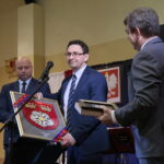 Uroczystości związane z odzyskaniem po 150 latach praw miejskich przez Pierzchnicę oraz jubileuszowa XX edycja konkursu "Człowiek Roku" / Marzena Mąkosa / Radio Kielce