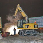 Awaria sieci ciepłowniczej na osiedlach Słoneczne Wzgórze i Świętokrzyskie. Ulica bpa Jaworskiego. Usuwanie awarii / Marzena Mąkosa / Radio Kielce