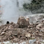 Awaria sieci ciepłowniczej na osiedlach Słoneczne Wzgórze i Świętokrzyskie. Ulica bpa Jaworskiego / Marzena Mąkosa / Radio Kielce