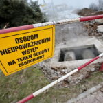 Awaria sieci ciepłowniczej na osiedlach Słoneczne Wzgórze i Świętokrzyskie. Ulica bpa Jaworskiego / Marzena Mąkosa / Radio Kielce