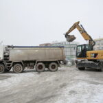 Awaria sieci ciepłowniczej na osiedlach Słoneczne Wzgórze i Świętokrzyskie. Ulica bpa Jaworskiego / Marzena Mąkosa / Radio Kielce