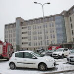 Alarmy bombowe. Ewakuacja Drugiego Urzędu Skarbowego przy ulicy Częstochowskiej / Marzena Mąkosa / Radio Kielce