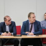 I Kieleckie Forum Rynku Nieruchomości. Na zdjęciu po prawej Artur Hajdorowicz - dyrektor Wydziału Rozwoju i Rewitalizacji Miasta w kieleckim ratuszu / Marzena Mąkosa / Radio Kielce