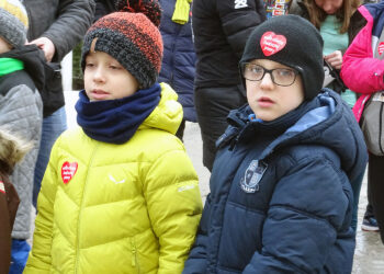 Okulary Jurka Owsiaka i wyjątkowa kolacja do wylicytowania w Busku-Zdroju - Radio Kielce Okulary Jurka Owsiaka i wyjątkowa kolacja do wylicytowania w Busku-Zdroju