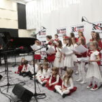 Studio Gram Radia Kielce. Koncert chóru Agaty Steczkowskiej / Radio Kielce