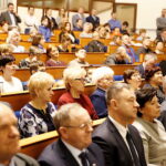 Kielce. Świętokrzyski Urząd Wojewódzki. Wicepremier Beata Szydło uczestniczy w debacie na temat rządowych programów społecznych / Jarosław Kubalski / Radio Kielce