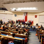 Kielce. Świętokrzyski Urząd Wojewódzki. Wicepremier Beata Szydło uczestniczy w debacie na temat rządowych programów społecznych / Jarosław Kubalski / Radio Kielce