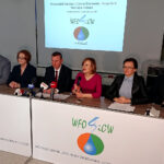 Wojewódzki Fundusz Ochrony Środowiska w Kielcach. Konferencja prasowa. Na zdjęciu: Grzegorz Socha - zastępca prezesa zarządu WFOŚiGW, Maria Zuba - poseł PiS, Ryszard Gliwiński - prezes WFOŚiGW, Anna Krupka - wiceminister sportu i turystyki, poseł PiS, Agata Wojtyszek - wojewoda świętokrzyski, Krzysztof Słoń - senator PiS / Mateusz Kaczmarczyk / Radio Kielce