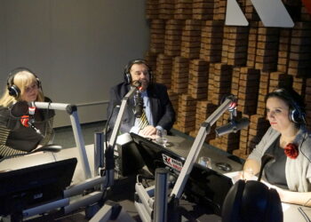 Na zdjęciu od lewej: Lidia Świeboda-Toborek – psycholog, Mariusz Burchart, zastępca dyrektora Świętokrzyskiego Inspektora Inspekcji Handlowej, Magdalena Sitek – Radio Kielce / Aneta Cielibała-Gil / Radio Kielce