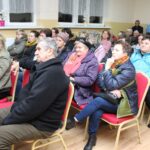 Zebranie sołeckie w świetlicy wiejskiej Domu Ludowego w Chrobrzu / Marta Gajda / Radio Kielce
