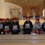 Busko. Spektakl „Nie zapomnijcie o nas…” prezentowany w kościele p.w. św. Brata Alberta Chmielowskiego / Marta Gajda / Radio Kielce