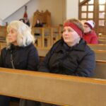 Busko. Spektakl „Nie zapomnijcie o nas…” prezentowany w kościele p.w. św. Brata Alberta Chmielowskiego / Marta Gajda / Radio Kielce