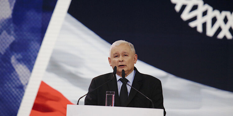 Konwencja PiS. Na zdjęciu prezes PiS Jarosław Kaczyński / Jarosław Kubalski / Radio Kielce
