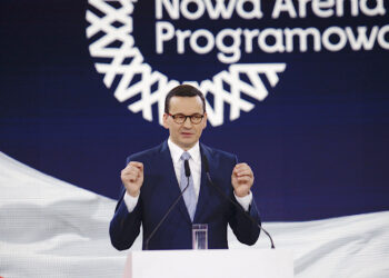 Konwencja PiS w Warszawie. Na zdjęciu premier Mateusz Morawiecki / Jarosław Kubalski / Radio Kielce