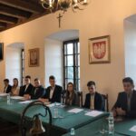 Obrady Młodzieżowej Rady Miasta / Grażyna Szlęzak-Wójcik / Radio Kielce