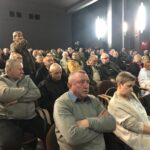 Spotkanie mieszkańców osiedla przy hucie z prezesem spółdzielni / Grażyna Szlęzak-Wójcik / Radio Kielce