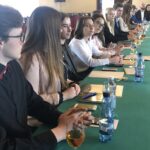 Obrady Młodzieżowego Sejmiku Województwa Świętokrzyskiego / Grażyna Szlęzak-Wójcik / Radio Kielce