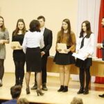 06.02.2019 Kielce. UW. Wręczenie stypendiów Prezesa Rady Ministrów i MEN dla najlepszych uczniów. Stypendia wręczyli wicekurator Katarzyna Nowacka i pełnomocnik wojewody Wiktor Michał Kowalski / Jarosław Kubalski / Radio Kielce