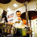 09.02.2019 Radio Kielce. Studio Gram. Koncert zespołu F-Band w składzie Artur Frączek - gitara i śpiew,Tomasz Frączek - gitara basowa i śpiew oraz Łukasz Frączek - perkusja / Jarosław Kubalski / Radio Kielce