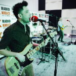 09.02.2019 Radio Kielce. Studio Gram. Koncert zespołu F-Band w składzie Artur Frączek - gitara i śpiew,Tomasz Frączek - gitara basowa i śpiew oraz Łukasz Frączek - perkusja / Jarosław Kubalski / Radio Kielce