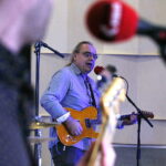 09.02.2019 Radio Kielce. Studio Gram. Koncert zespołu F-Band w składzie Artur Frączek - gitara i śpiew,Tomasz Frączek - gitara basowa i śpiew oraz Łukasz Frączek - perkusja / Jarosław Kubalski / Radio Kielce