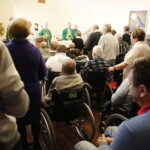 10.02.2019 Piekoszów. Diecezjalne obchody Światowego Dnia Chorego rozpoczęła msza w Domu Dla Niepełnosprawnych / Jarosław Kubalski / Radio Kielce