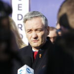 19.02.2019 Kielce. Prezes partii Wiosna podczas konferencji prasowej na Rynku / Jarosław Kubalski / Radio Kielce