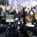 19.02.2019 Kielce. Prezes partii Wiosna podczas konferencji prasowej na Rynku / Jarosław Kubalski / Radio Kielce