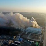 19.02.2019 Micigózd. Pożar składowiska elektrośmieci / Jarosław Kubalski / Radio Kielce