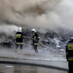 19.02.2019 Micigózd. Pożar składowiska elektrośmieci / Jarosław Kubalski / Radio Kielce