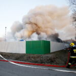 19.02.2019 Micigózd. Pożar składowiska elektrośmieci / Jarosław Kubalski / Radio Kielce