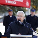 19.02.2019 Kielce. Przekazanie nowego sprzętu strażaków. Poseł Krzysztof Lipiec / Jarosław Kubalski / Radio Kielce