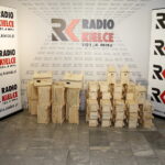 20.02.2019 Radio Kielce. Rozdajemy słuchaczom budki lęgowe dla ptaków / Jarosław Kubalski / Radio Kielce