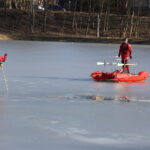 22.02.2019 Kielce. Prezentacja sprzętu do ratowania ludzi na kruchym lodzie / Jarosław Kubalski / Radio Kielce