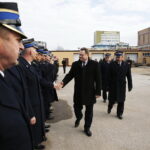 27.02.2019 Kielce. Wiceminister spraw wewnętrznych i administracji Jarosław Zieliński wizytował budowę nowej strażnicy JRG PSP Nr 1 / Jarosław Kubalski / Radio Kielce