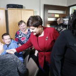 28.02.2019 Piekoszów. Wicepremier Beata Szydło odwiedziła Środowiskowy Dom Samopomocy / Jarosław Kubalski / Radio Kielce