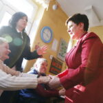 28.02.2019 Piekoszów. Wicepremier Beata Szydło odwiedziła Środowiskowy Dom Samopomocy / Jarosław Kubalski / Radio Kielce