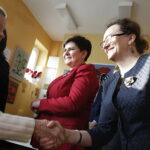 28.02.2019 Piekoszów. Wicepremier Beata Szydło odwiedziła Środowiskowy Dom Samopomocy / Jarosław Kubalski / Radio Kielce