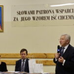 Konkurs Wiedzy o Sejmie. Po prawej Krzysztof Lipiec- poseł PiS / Michał Kita / Radio Kielce